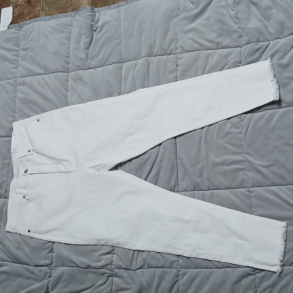 Nwt Loft The Skinny High Rise Regular Fit Frayed Ankle White Denim Jean Size 32